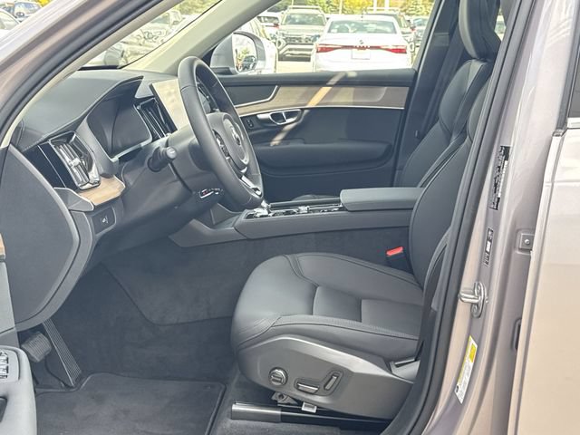 New 2026 Volvo XC90 B6 Core w/ Protection Package AWD/4WD image 19