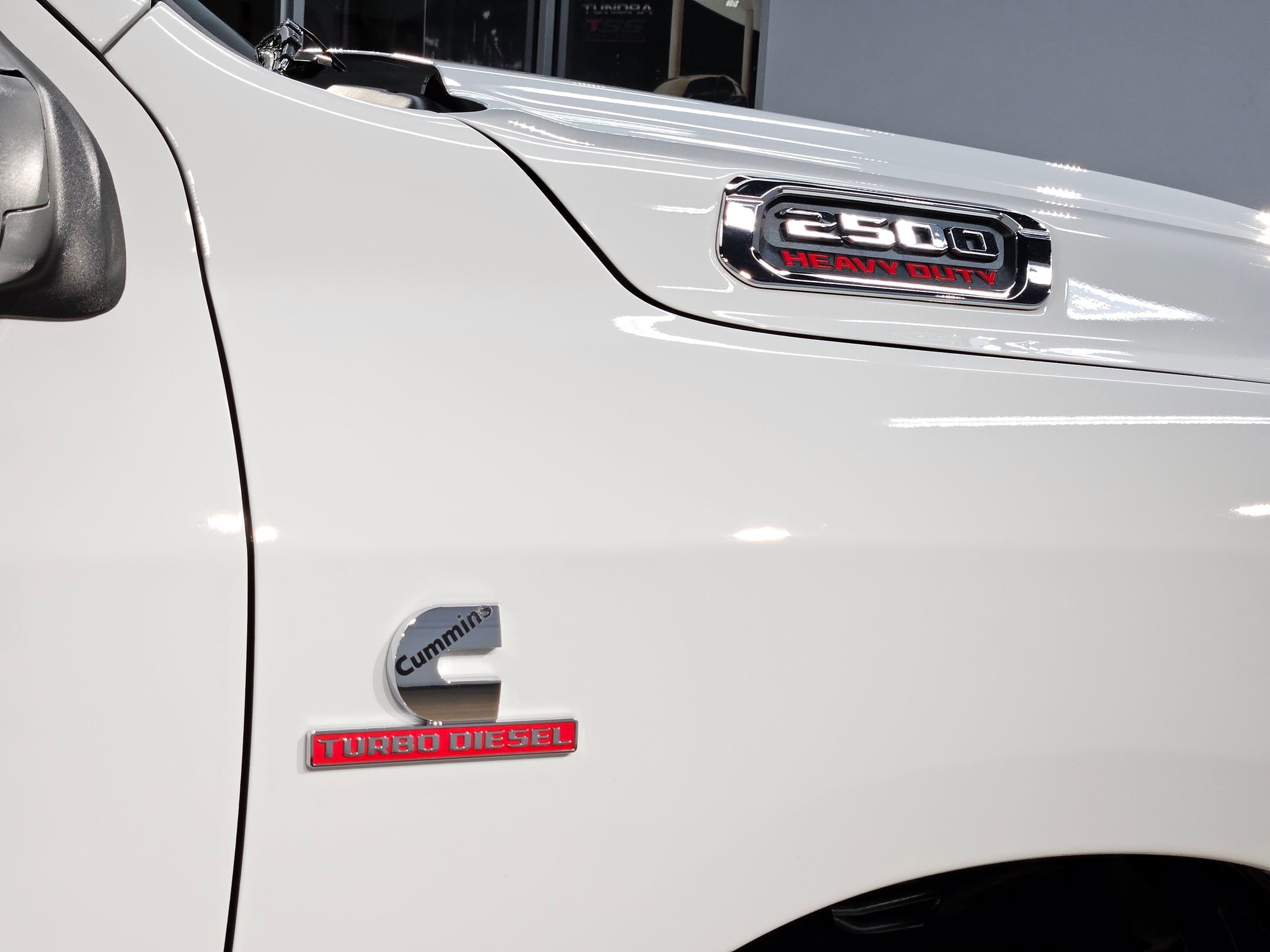 Used 2024 RAM 2500 Tradesman w/ Chrome Appearance Group image 38