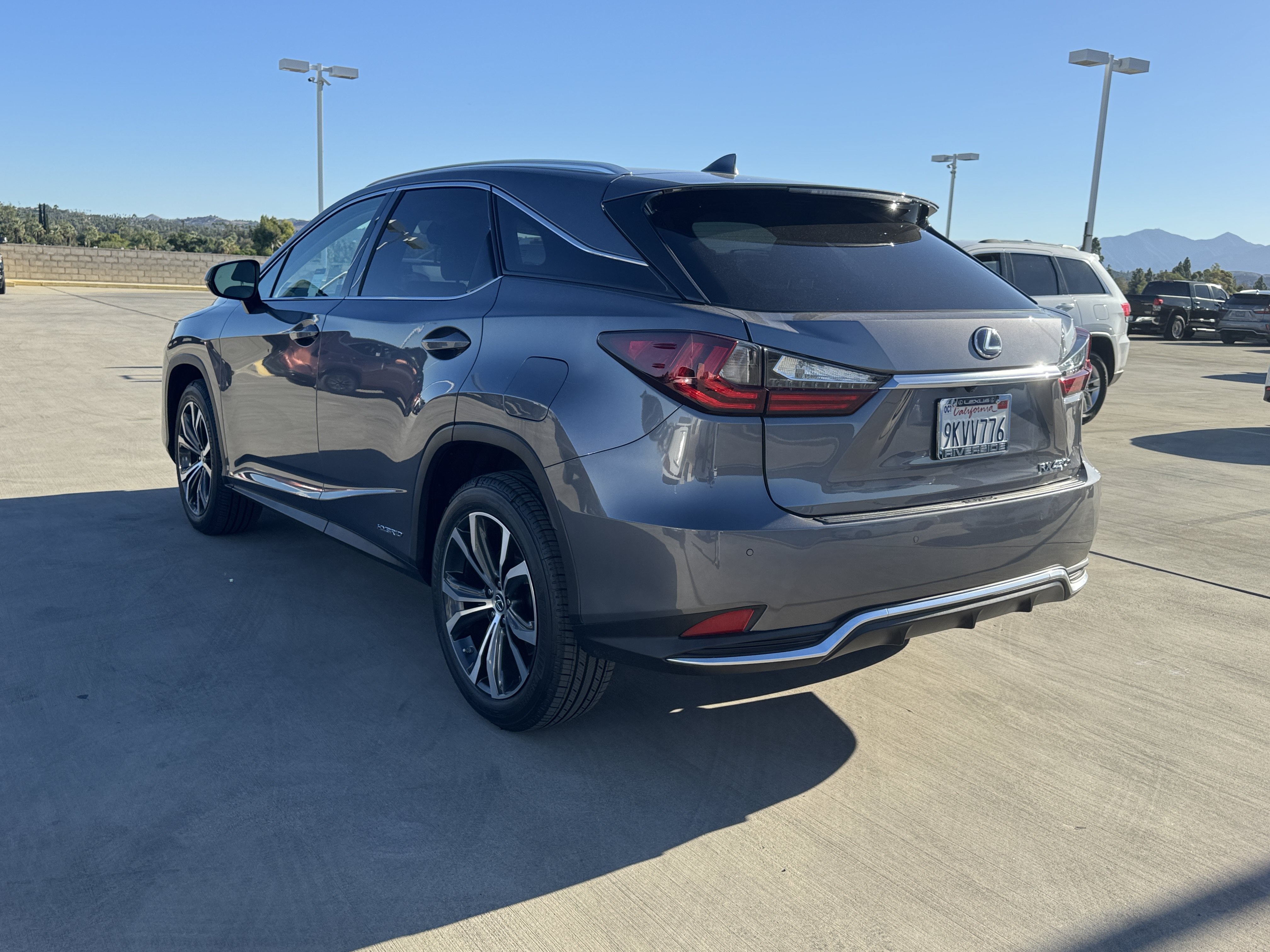 Certified 2022 Lexus RX 450h AWD w/ Premium Package image 7