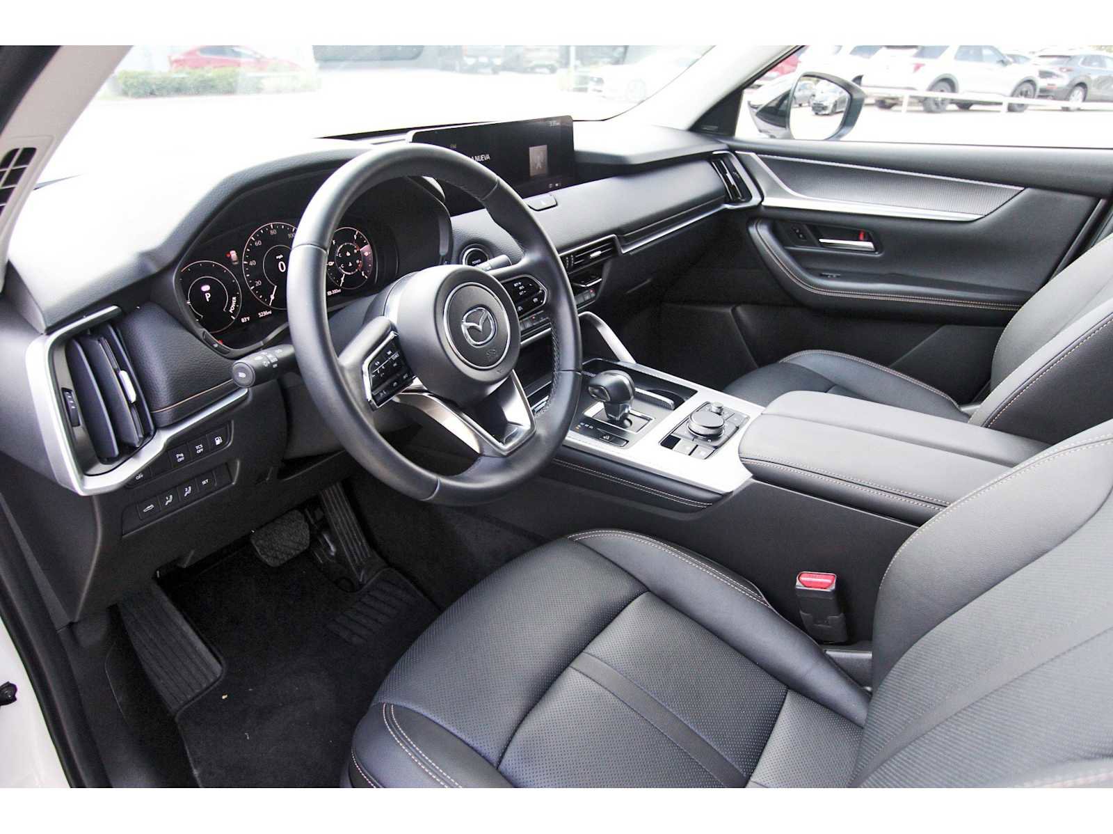 Certified 2025 MAZDA CX-90 Plug-In Hybrid w/Premium Sport image 13