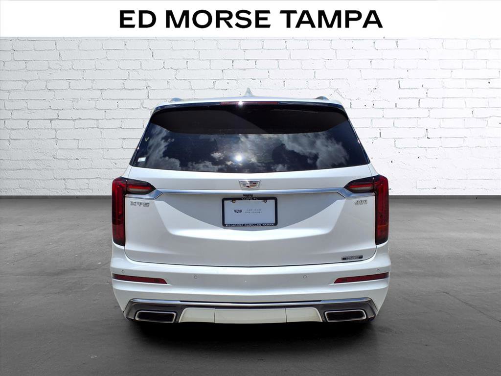 Used 2021 Cadillac XT6 Premium Luxury FWD image 4