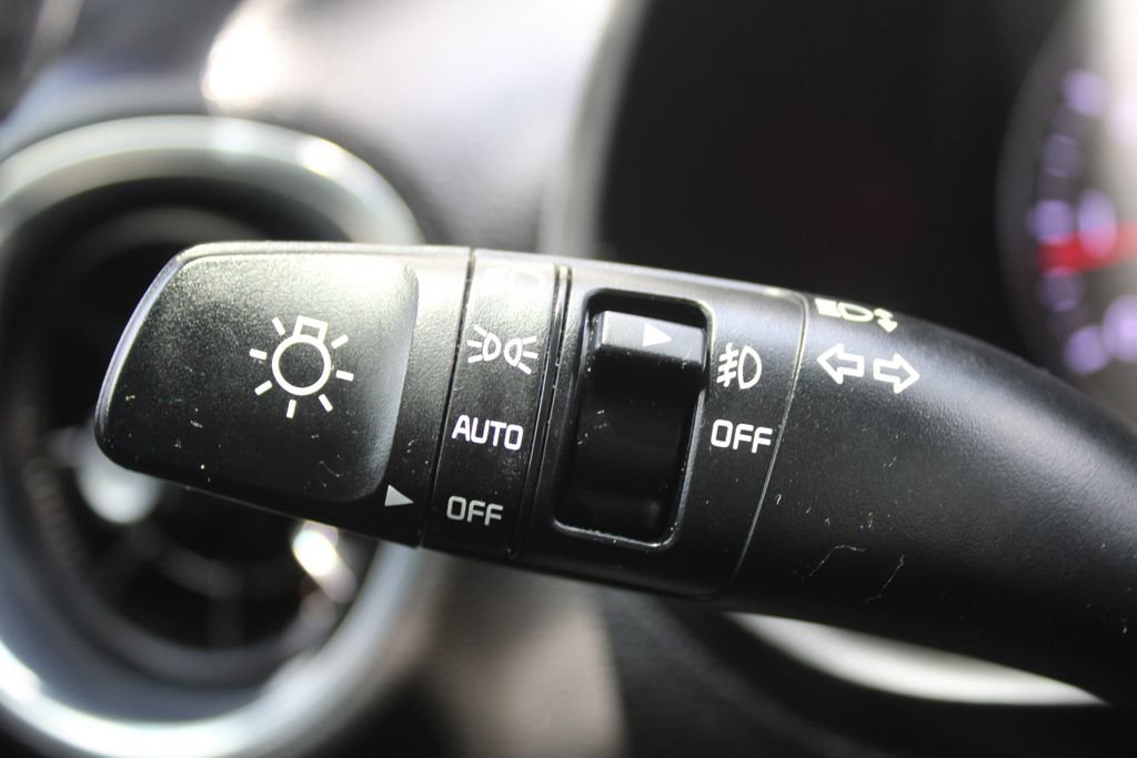 Used 2020 Kia Forte GT-Line FWD image 26