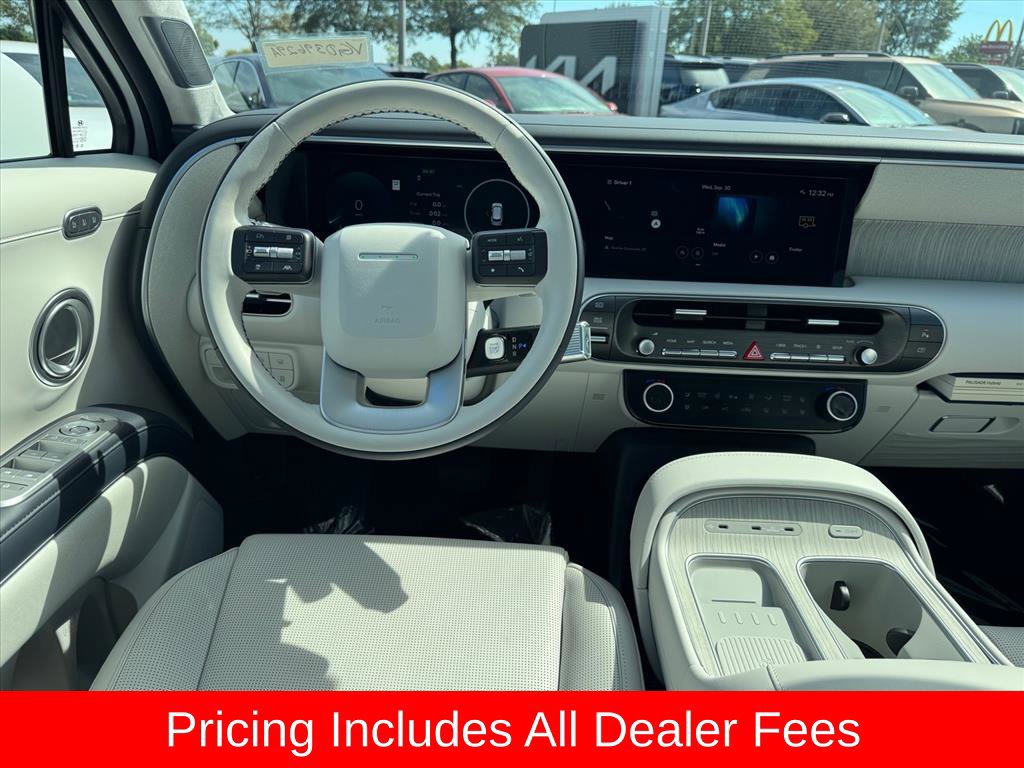 Used 2026 Hyundai Palisade Calligraphy FWD image 14
