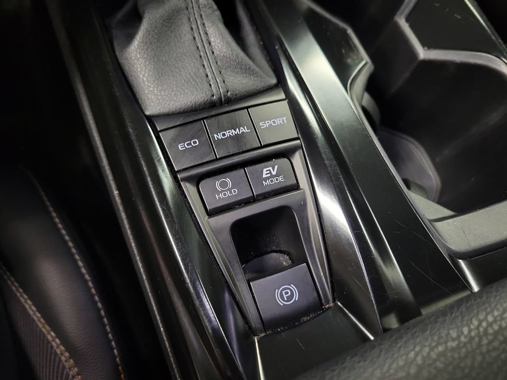 Used 2025 Toyota Camry SE FWD image 20