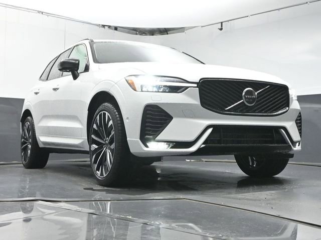 Used 2026 Volvo XC60 B5 Ultra w/ Protection Package Premier image 34