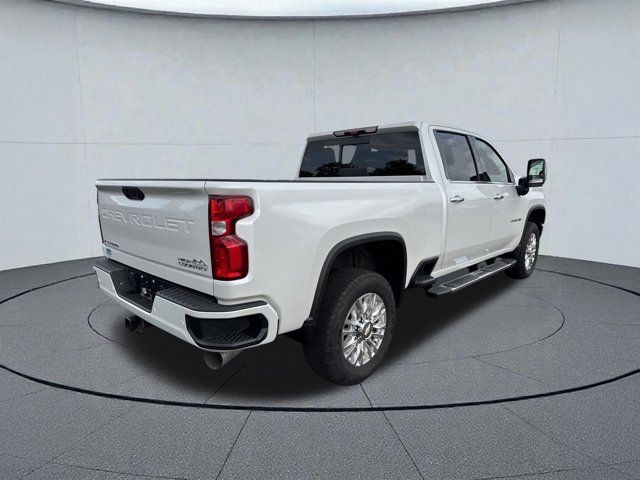 Used 2022 Chevrolet Silverado 2500 High Country image 2
