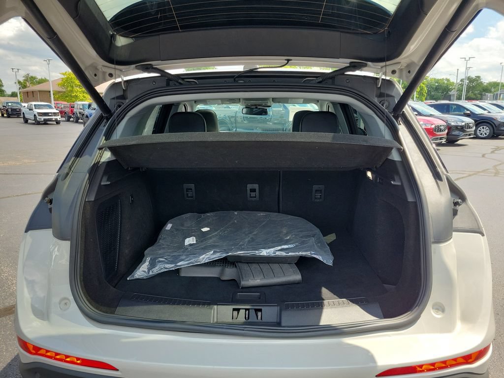 Certified 2022 Lincoln Corsair FWD w/ Premium Package image 10