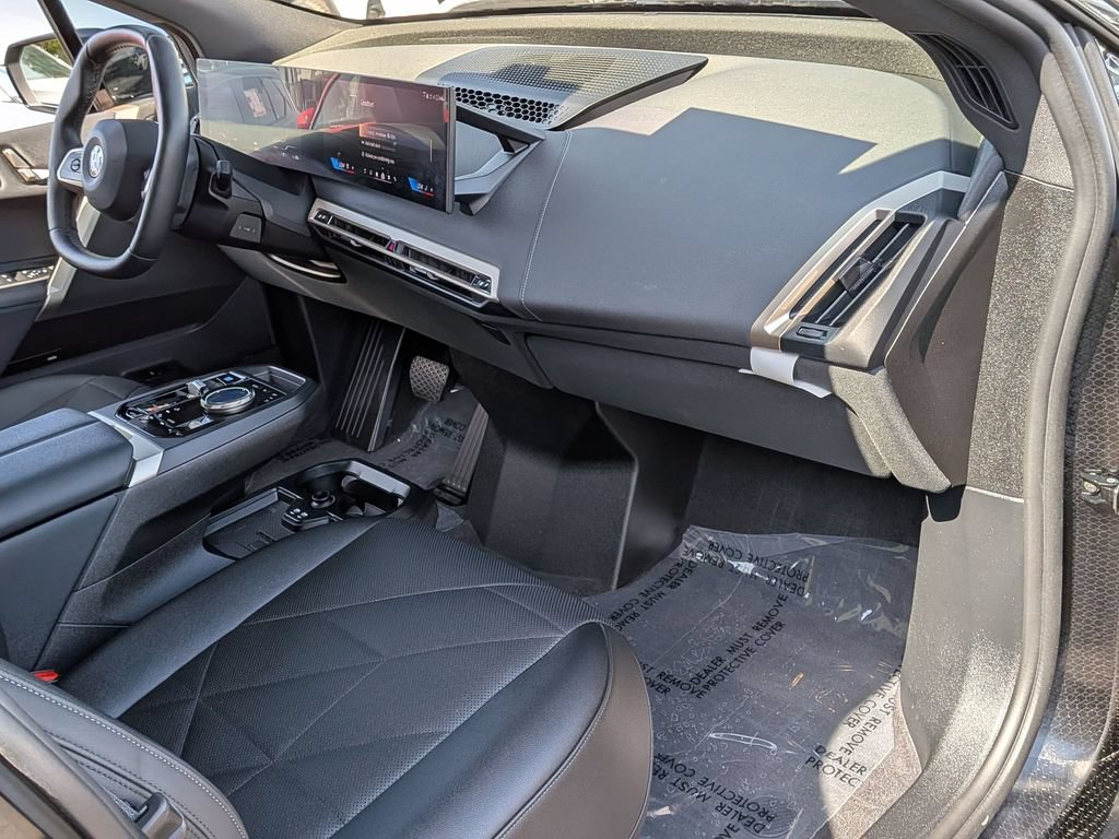 Certified 2026 BMW iX xDrive45 w/ Premium Package AWD/4WD image 9