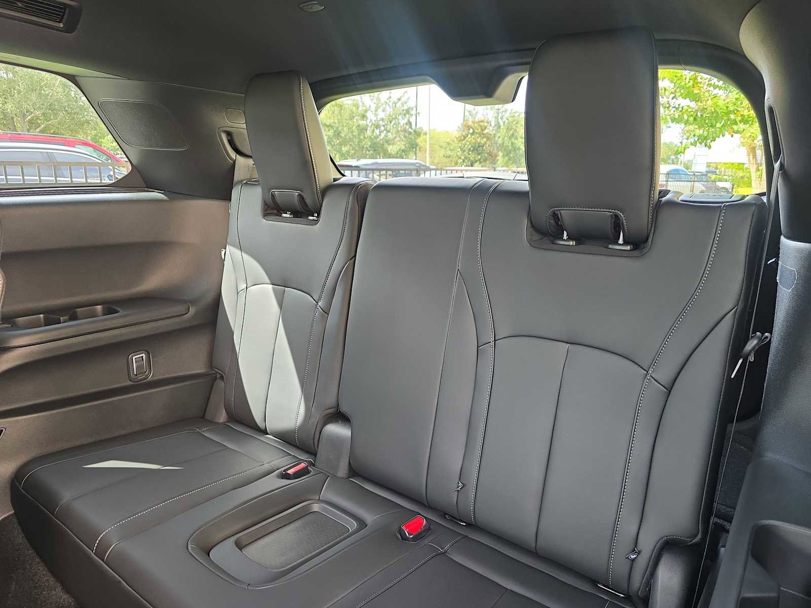 New 2026 INFINITI QX60 Autograph w/ Dark Cargo Package image 14