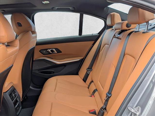 Used 2026 BMW 330i xDrive Sedan w/ Premium Package image 17