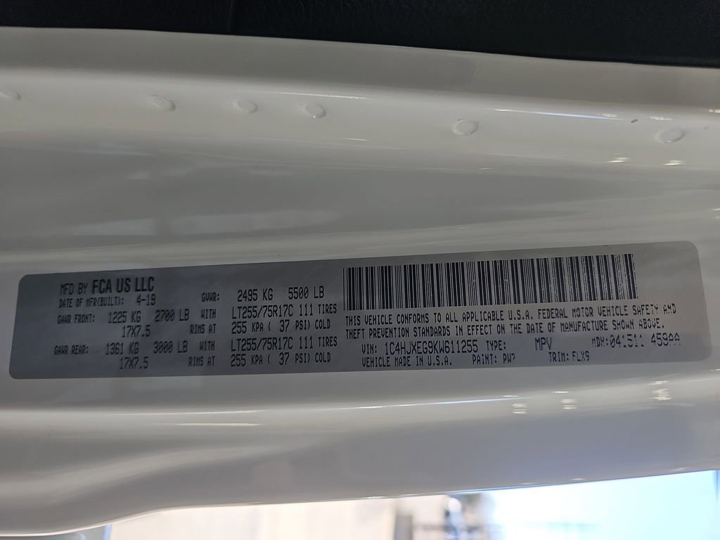 Used 2019 Jeep Wrangler Unlimited Sahara w/ Quick Order Package 24M Moab image 36