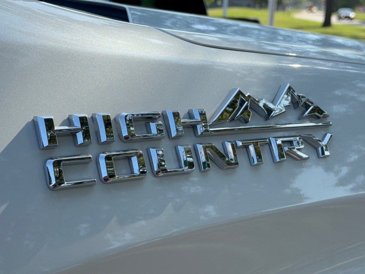 Certified 2019 Chevrolet Silverado 1500 High Country w/ High Country Premium Package AWD/4WD image 32