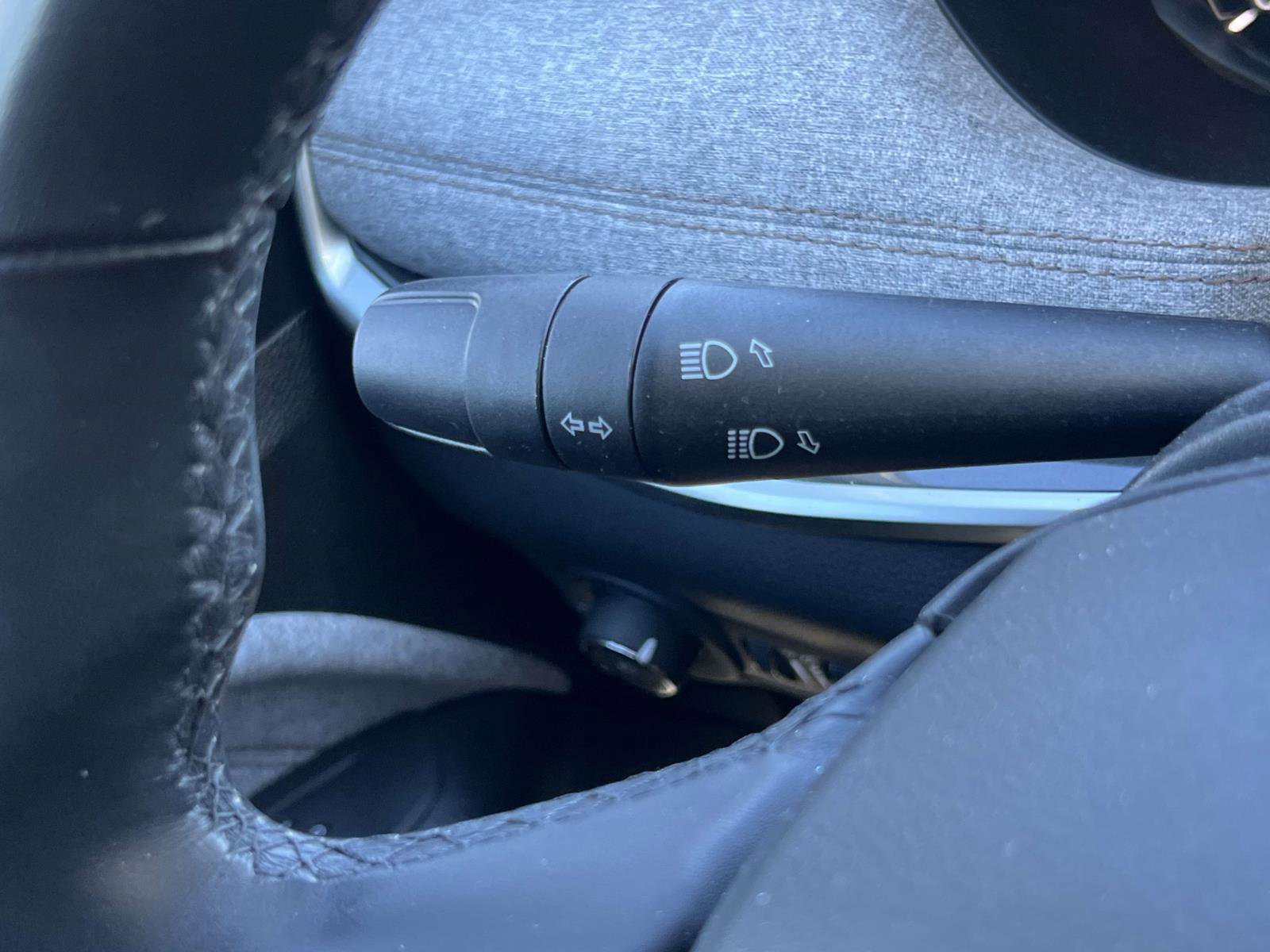 Used 2022 Jeep Compass Latitude AWD/4WD image 22