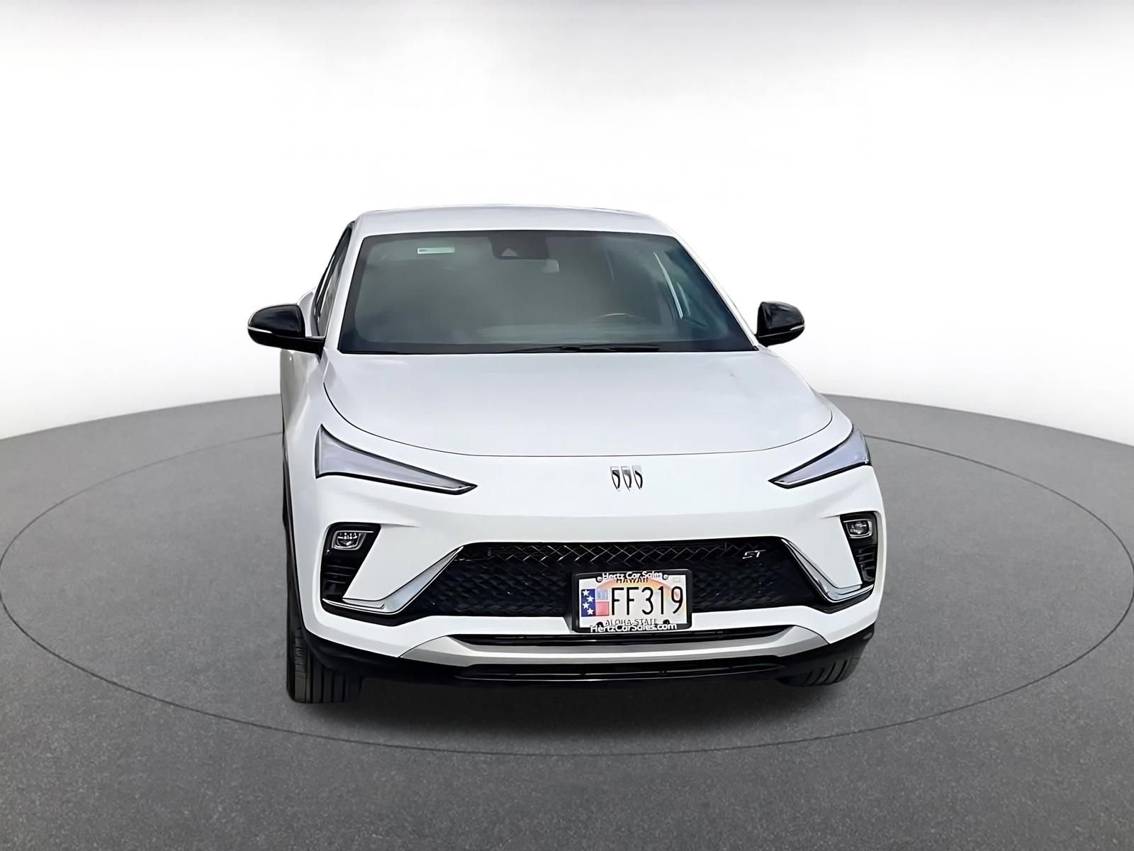 Used 2025 Buick Envista Sport Touring image 4