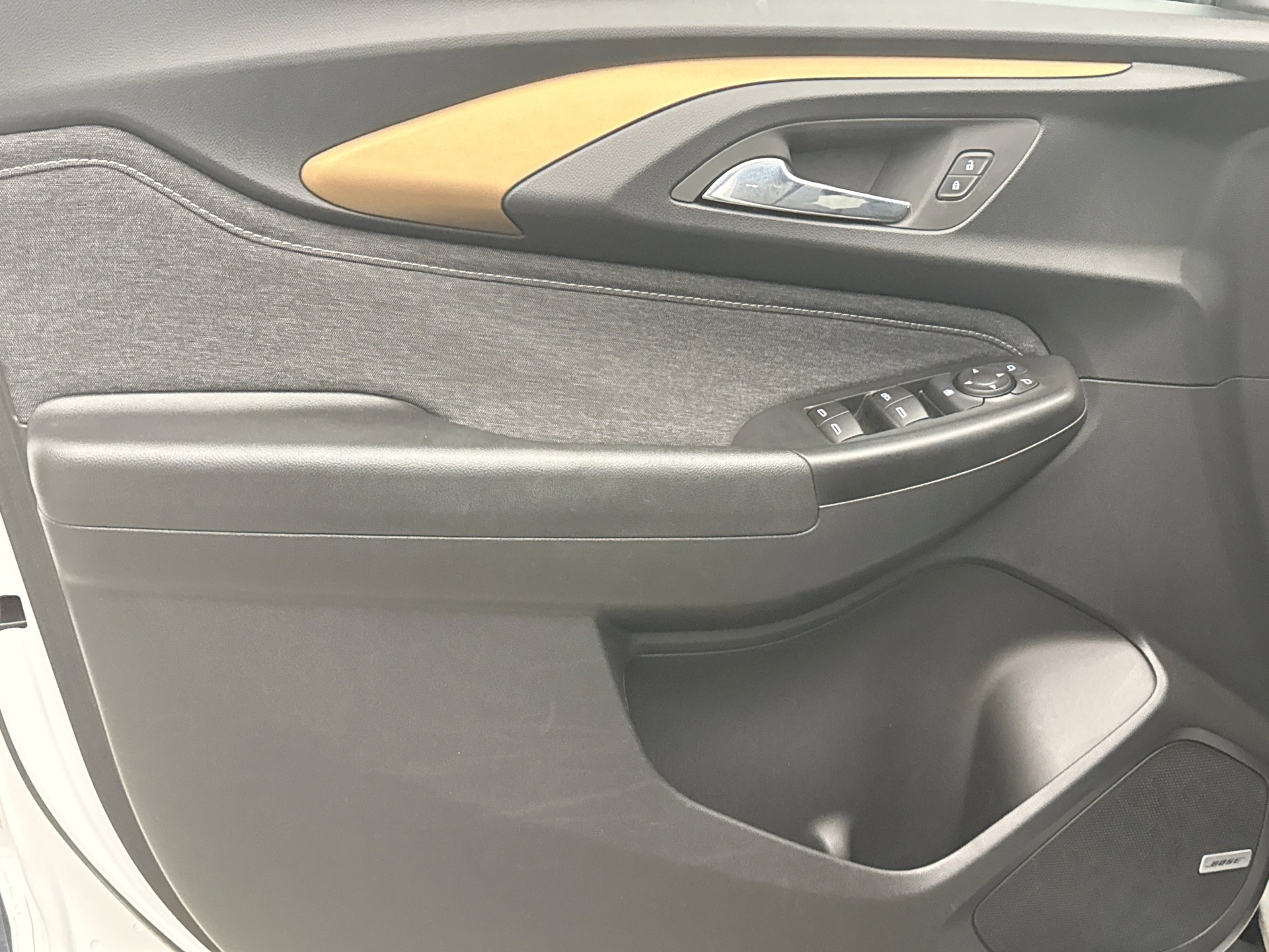 Used 2022 Chevrolet TrailBlazer ACTIV w/ Technology Package AWD/4WD image 9