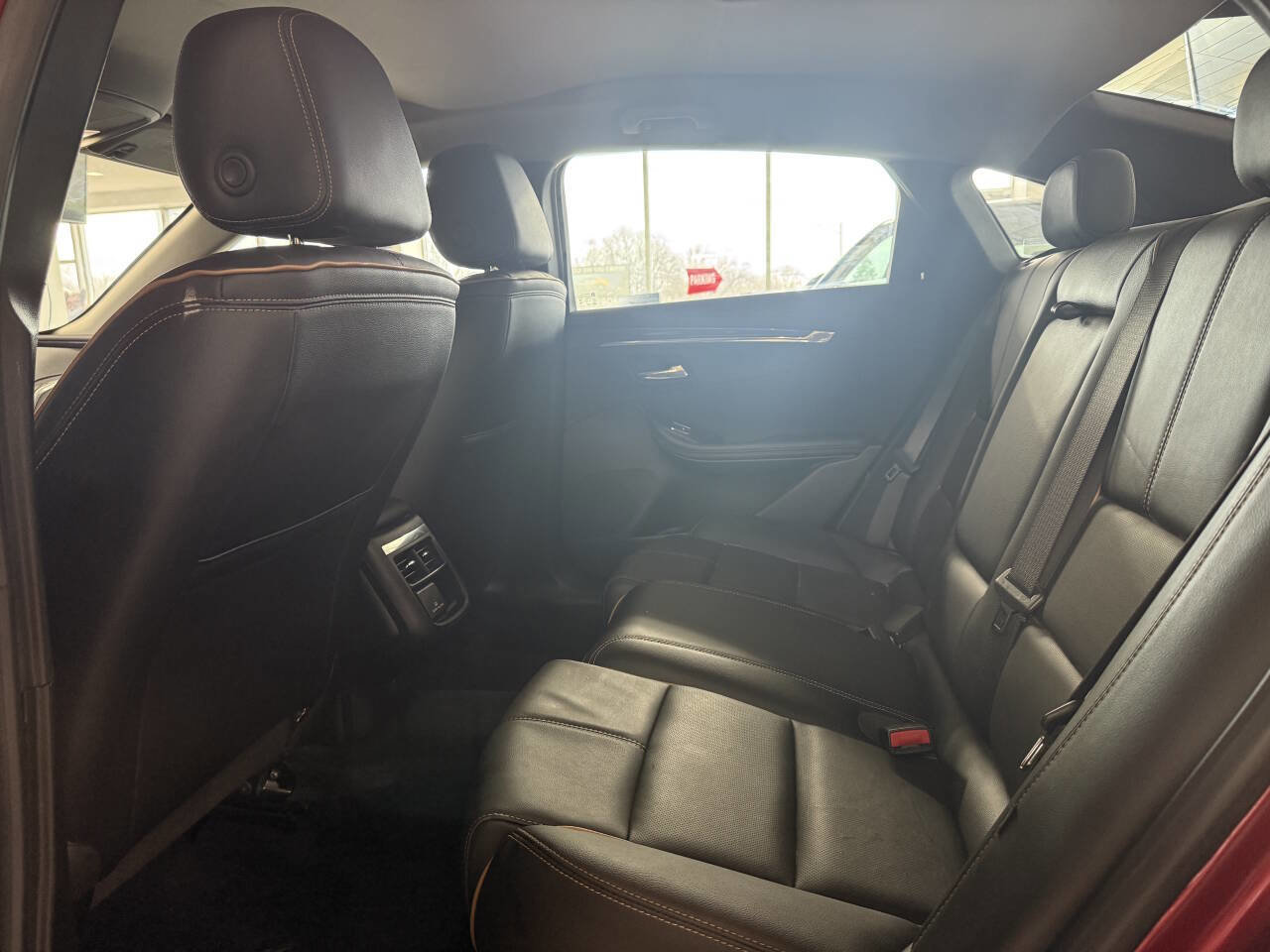 Used 2019 Chevrolet Impala Premier w/ Premier Convenience Package image 32