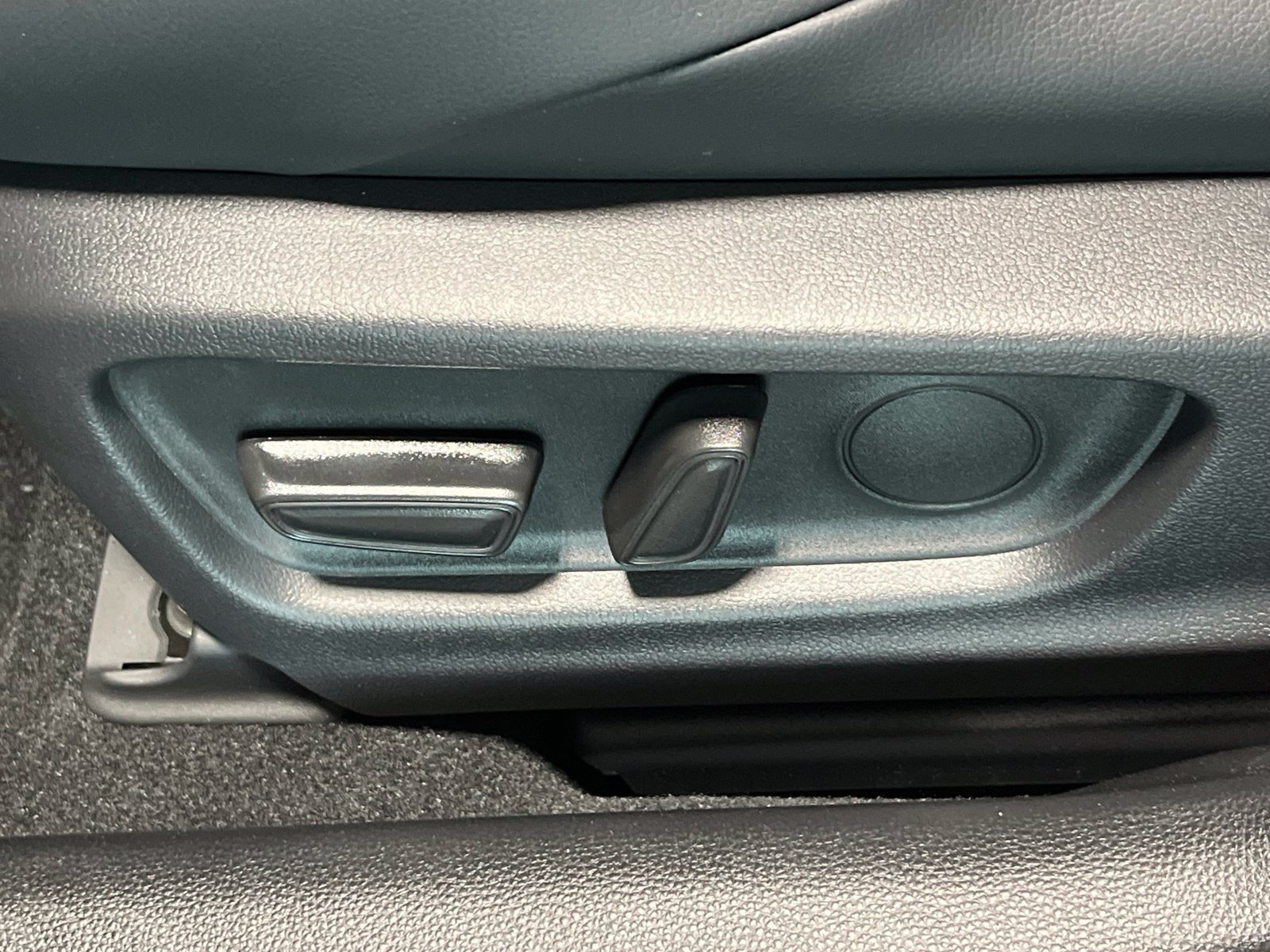 New 2026 Toyota Corolla XSE FWD image 17