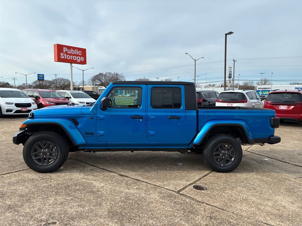 New 2026 Jeep Gladiator Sport AWD/4WD image 2