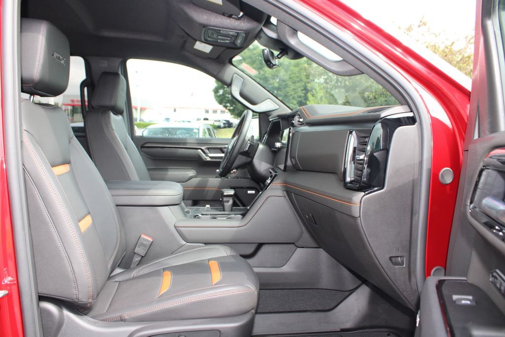 Used 2026 GMC Sierra 1500 AT4 w/ Technology Package AWD/4WD image 12