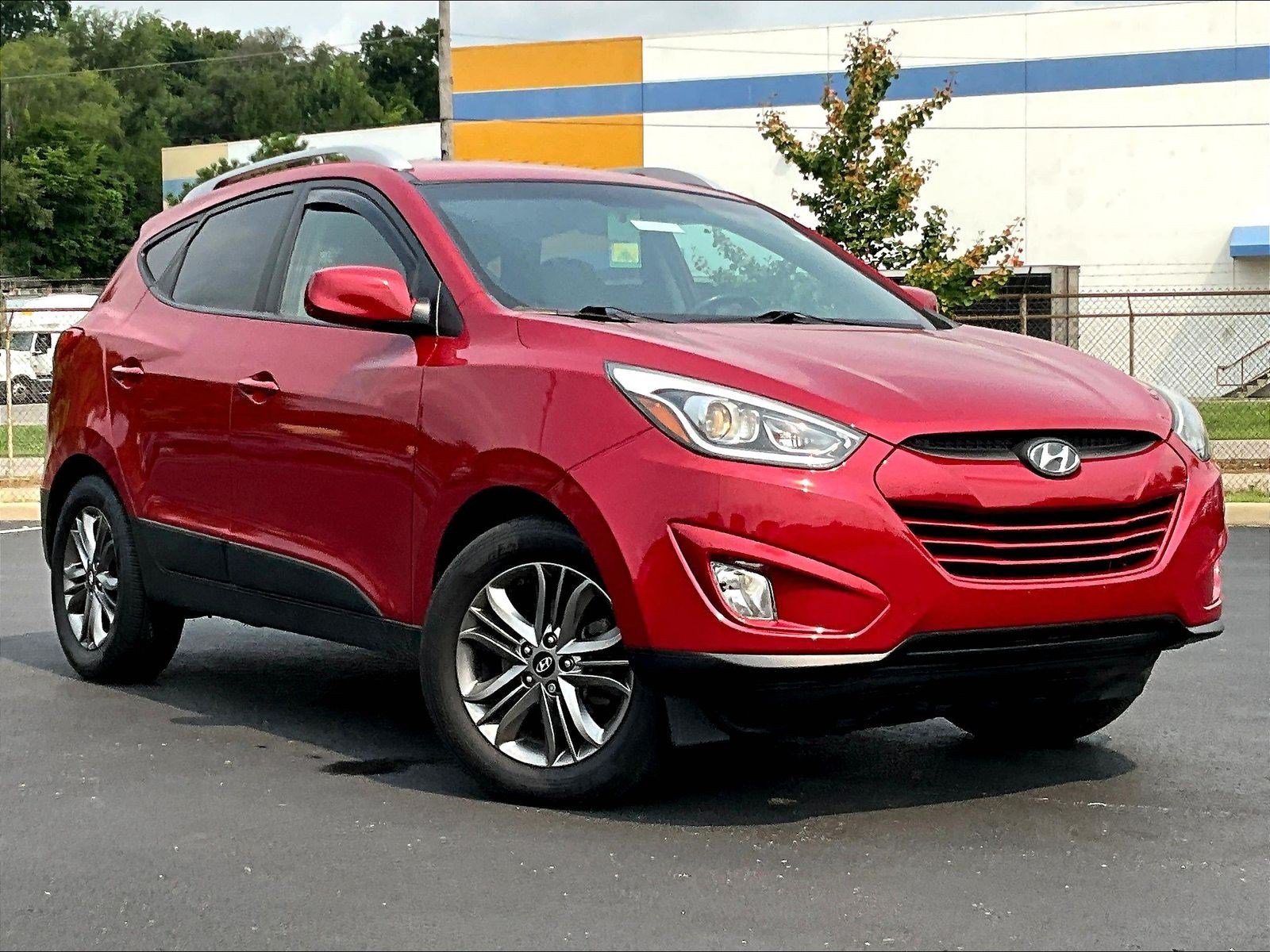 Used 2014 Hyundai Tucson SE FWD image 2