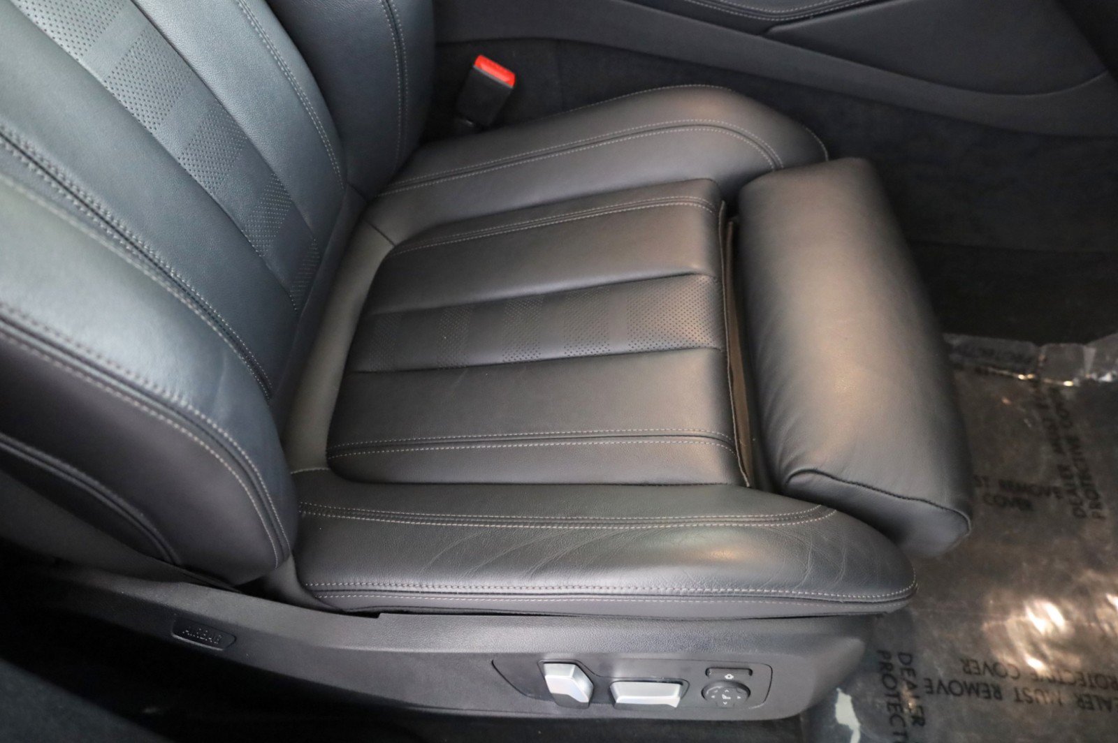 Used 2020 BMW X6 xDrive40i w/ M Sport Package AWD/4WD image 37