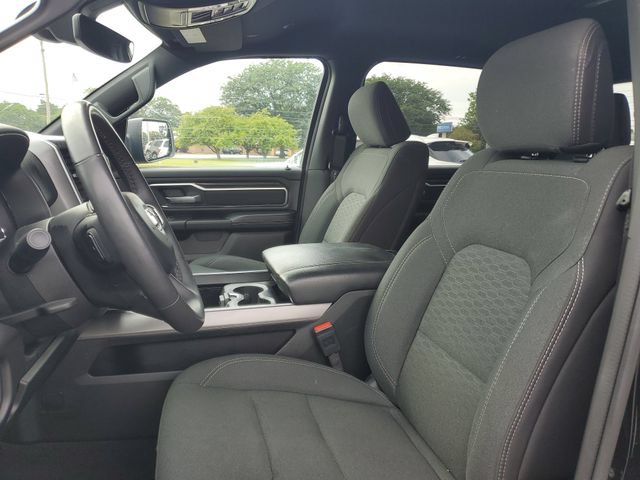Used 2025 RAM 1500 Big Horn AWD/4WD image 5