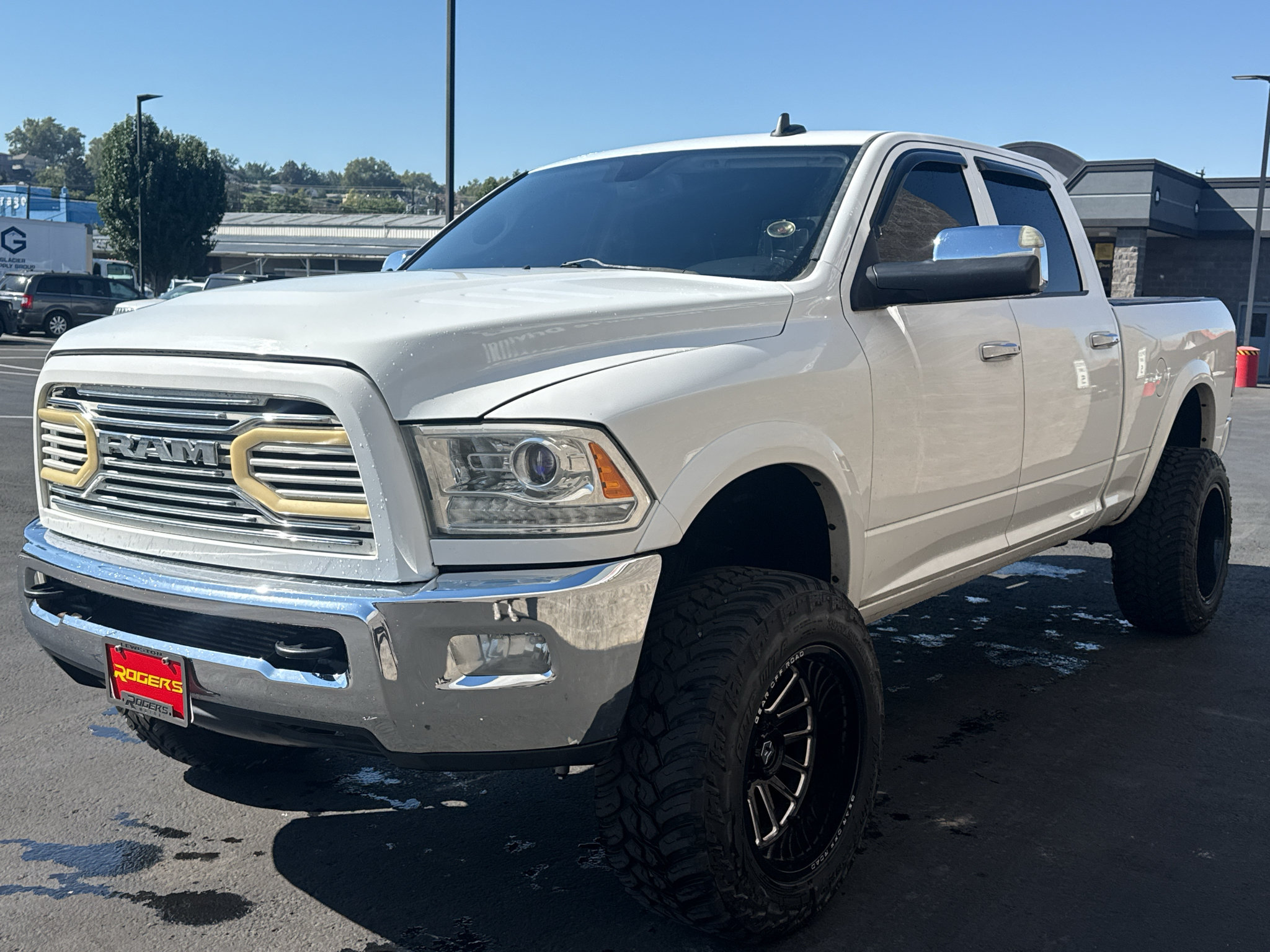 Used 2013 RAM 2500 Laramie w/ Convenience Group AWD/4WD image 3
