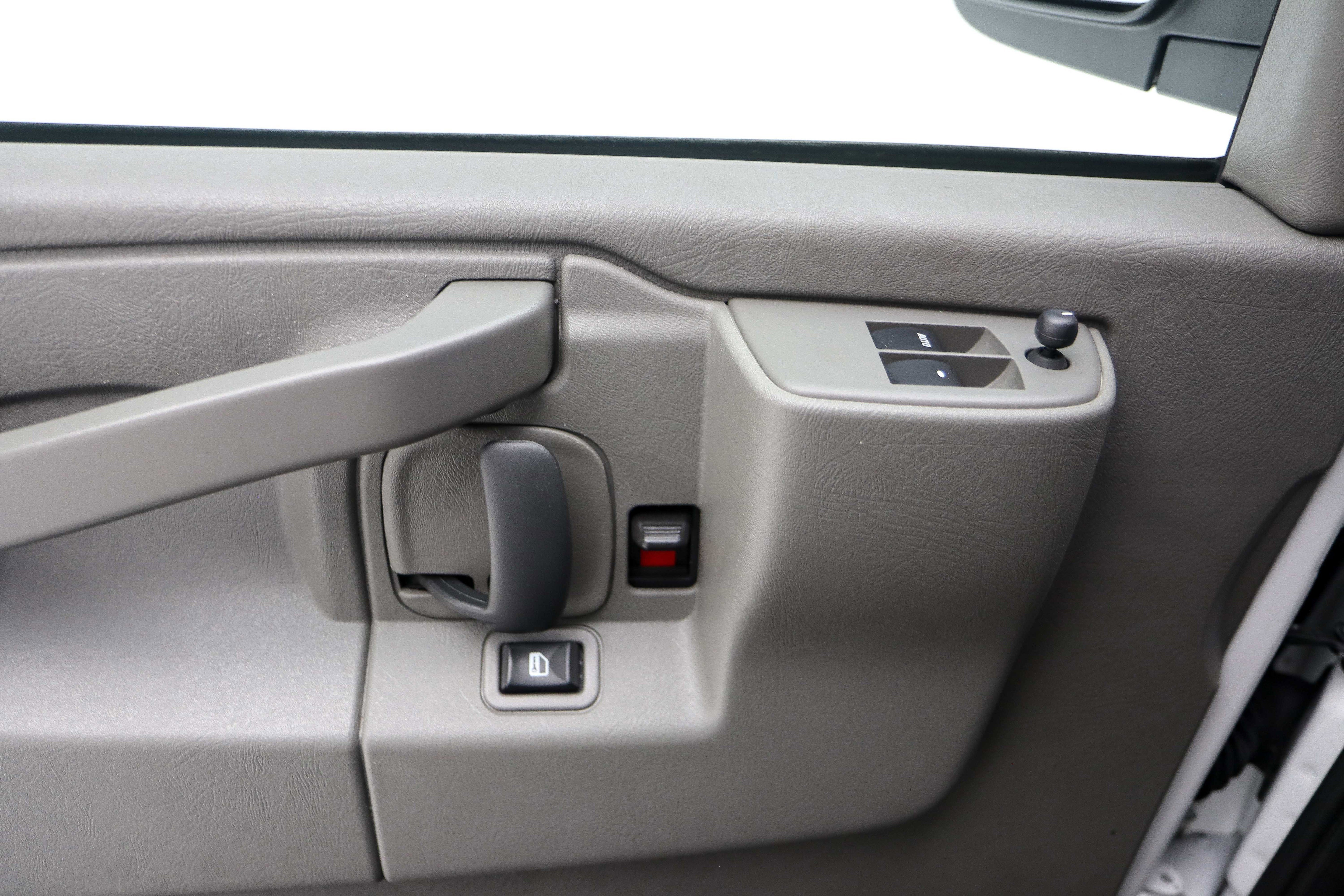 Used 2023 Chevrolet Express 3500 LS RWD image 22