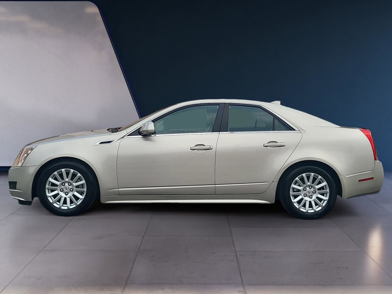 Used 2013 Cadillac CTS Luxury image 2