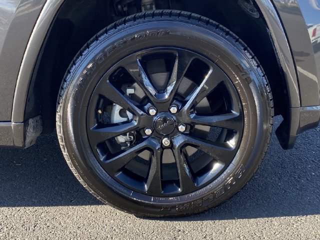 Used 2021 Jeep Grand Cherokee Laredo X RWD image 7