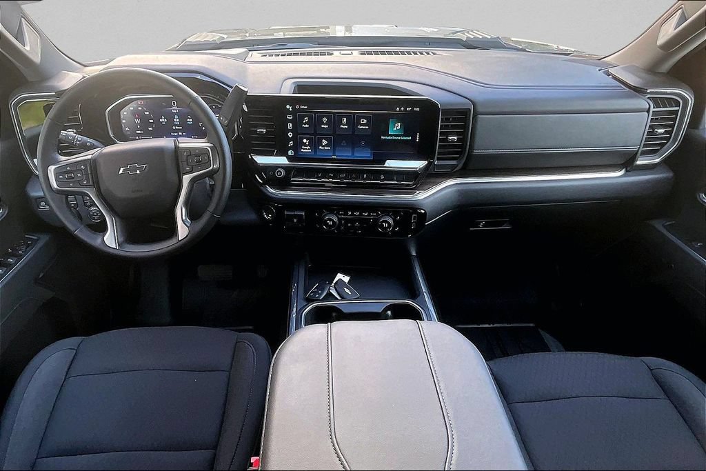 Used 2026 Chevrolet Silverado 3500 LT w/ Trail Boss Package AWD/4WD image 9