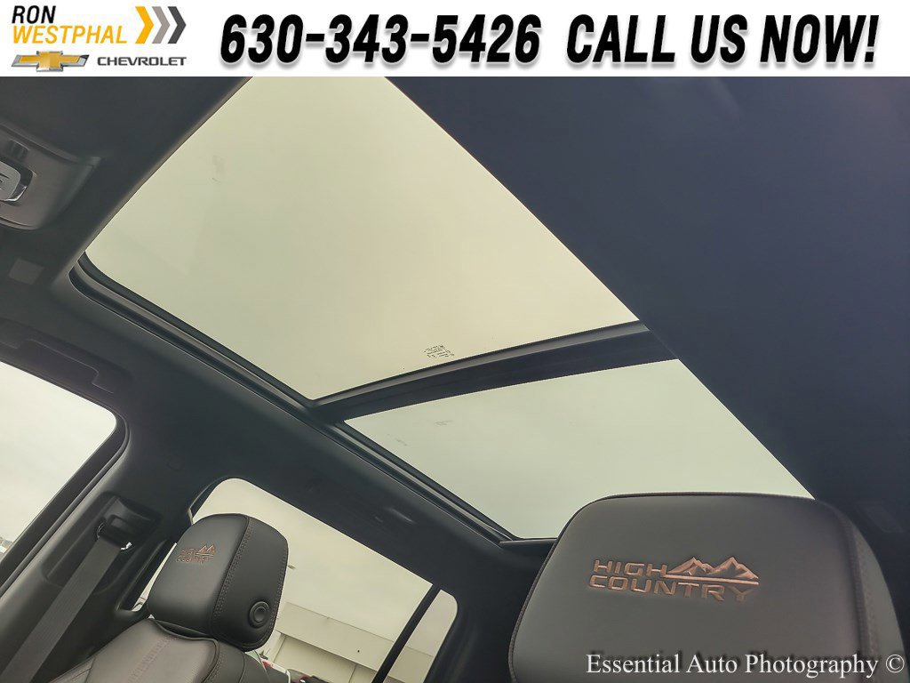 New 2026 Chevrolet Suburban High Country w/ Sun And Tow Package image 9