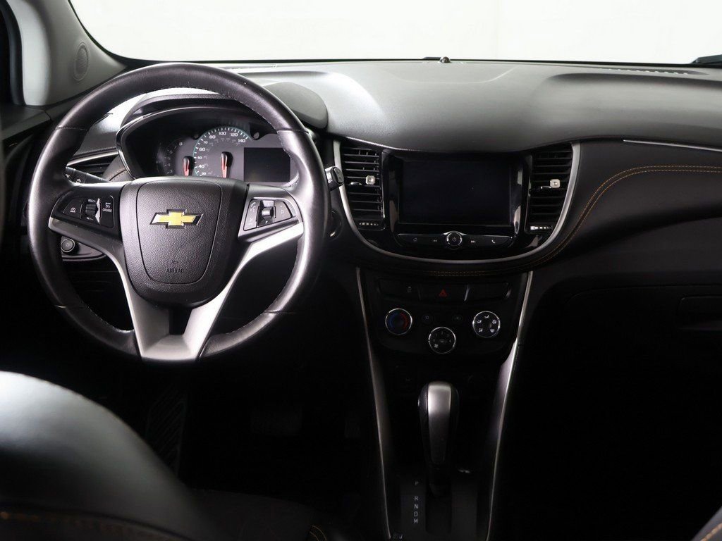 Used 2020 Chevrolet Trax LT w/ Driver Confidence Package image 27