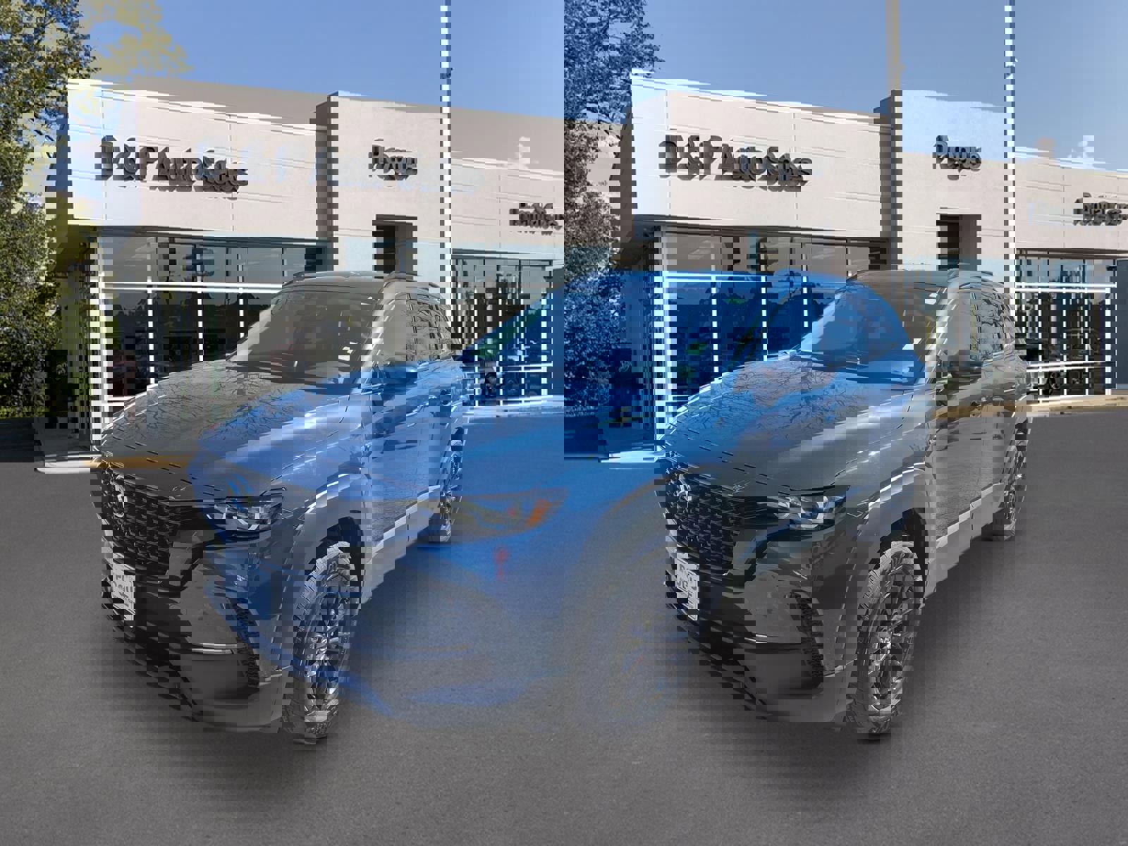 Used 2025 MAZDA CX-50 AWD 2.5 Hybrid w/ Premium Pkg image 4