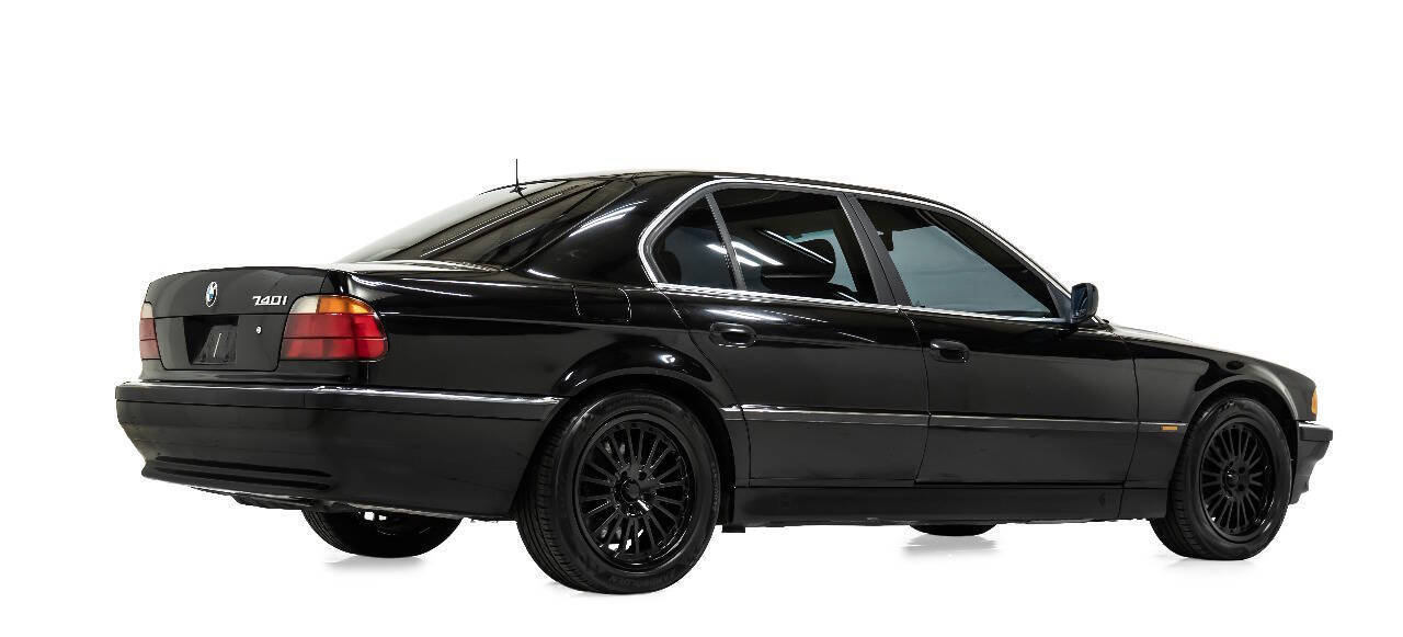 Used 1998 BMW 740i RWD image 3
