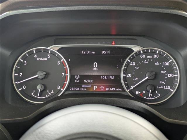 Used 2023 Nissan Rogue S FWD image 11