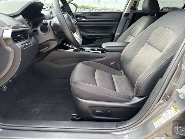 Used 2024 Nissan Altima 2.5 SV image 18