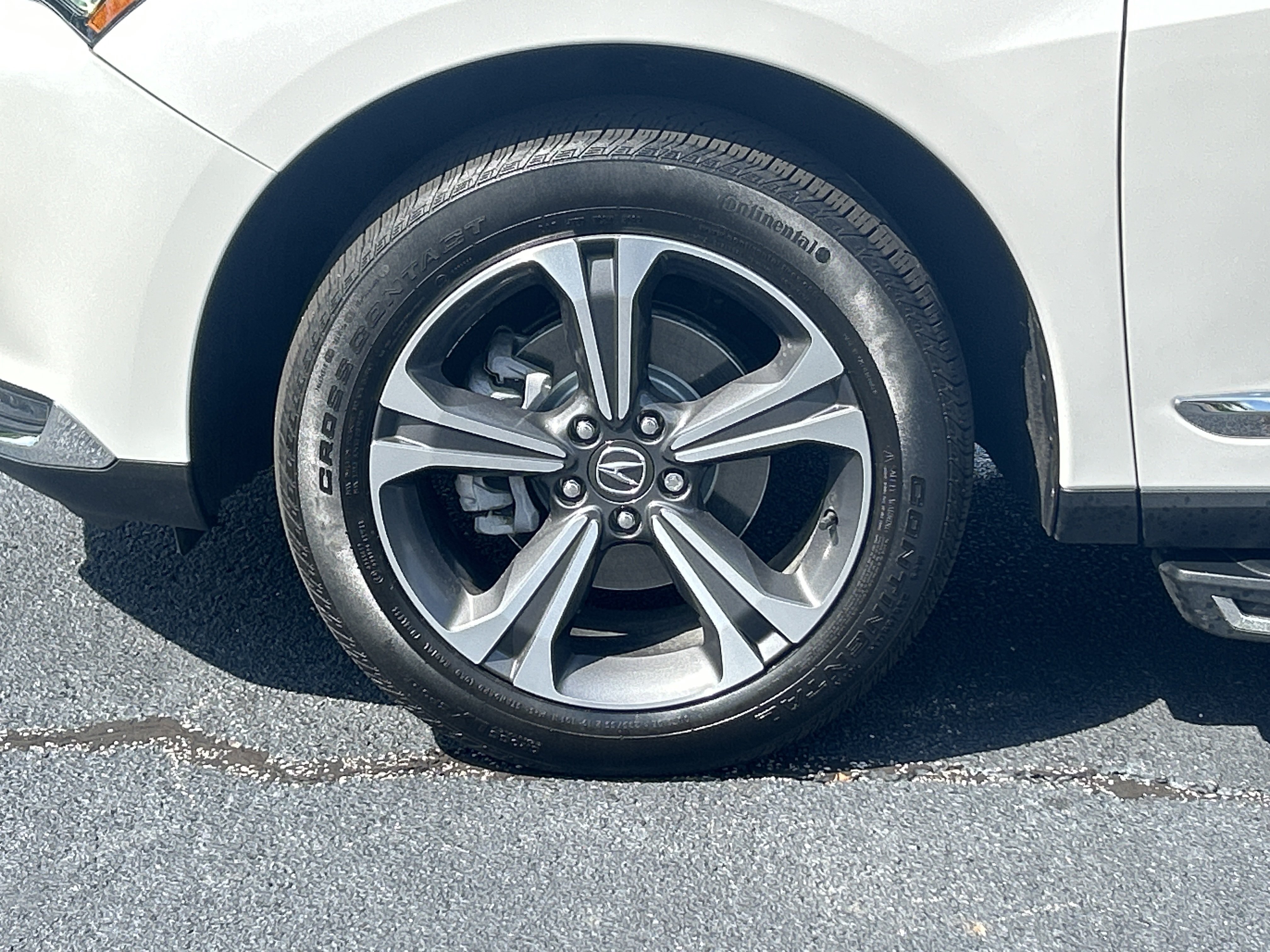 Used 2023 Acura RDX w/ Advance Package AWD/4WD image 32