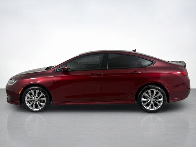 Used 2015 Chrysler 200 S w/ Navigation & Sound Group I FWD image 6