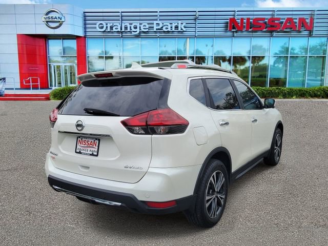 Used 2019 Nissan Rogue SV w/ Premium Package AWD/4WD image 2