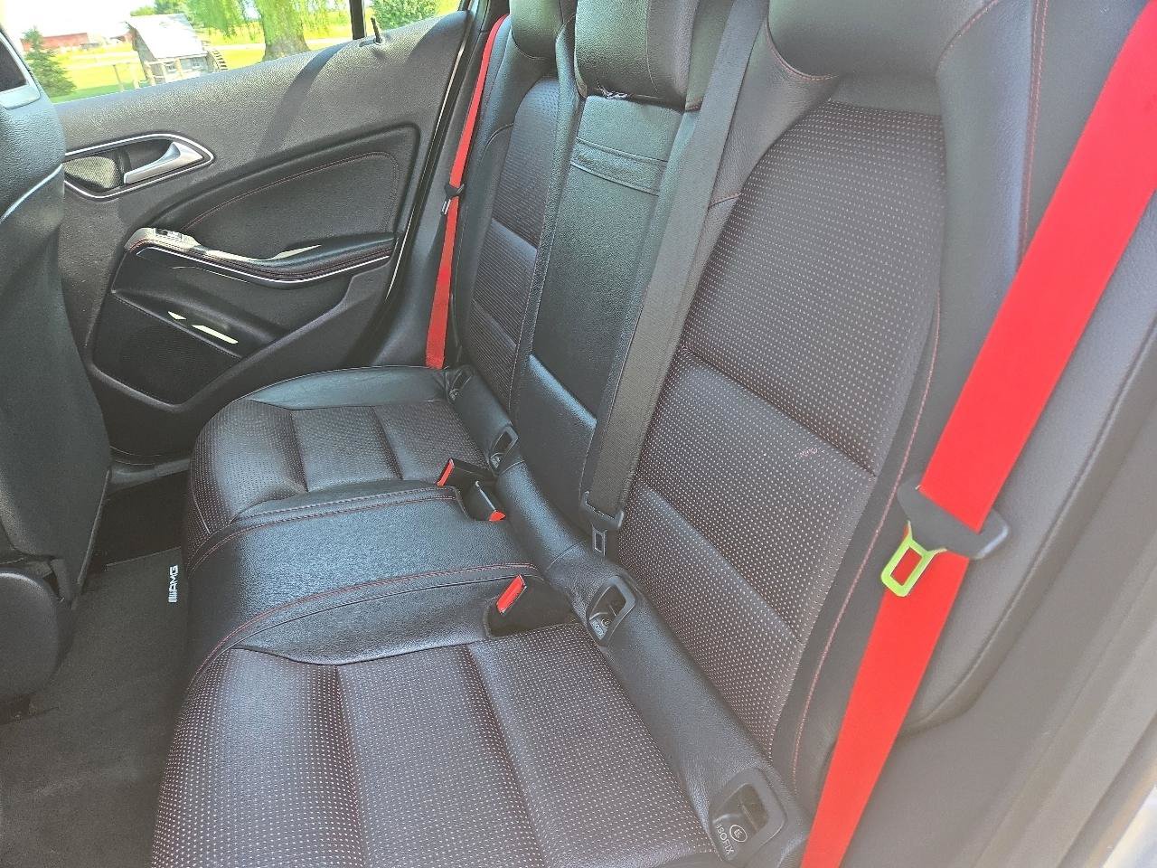 Used 2015 Mercedes-Benz GLA 45 AMG 4MATIC image 16