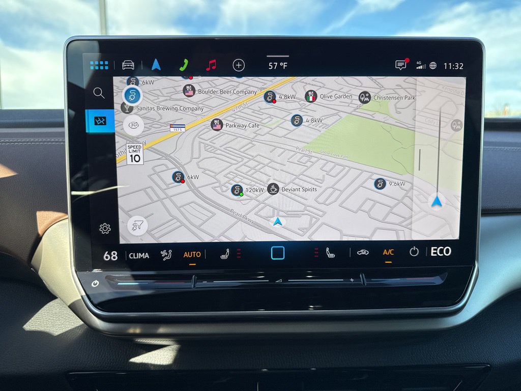 New 2026 Volkswagen ID.4 Pro AWD/4WD image 19
