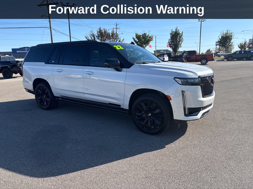Used 2022 Cadillac Escalade ESV Sport Platinum w/ Heavy-Duty Trailer Package AWD/4WD image 9