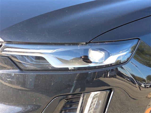 Used 2023 Cadillac XT6 Premium Luxury w/ Technology Package image 4