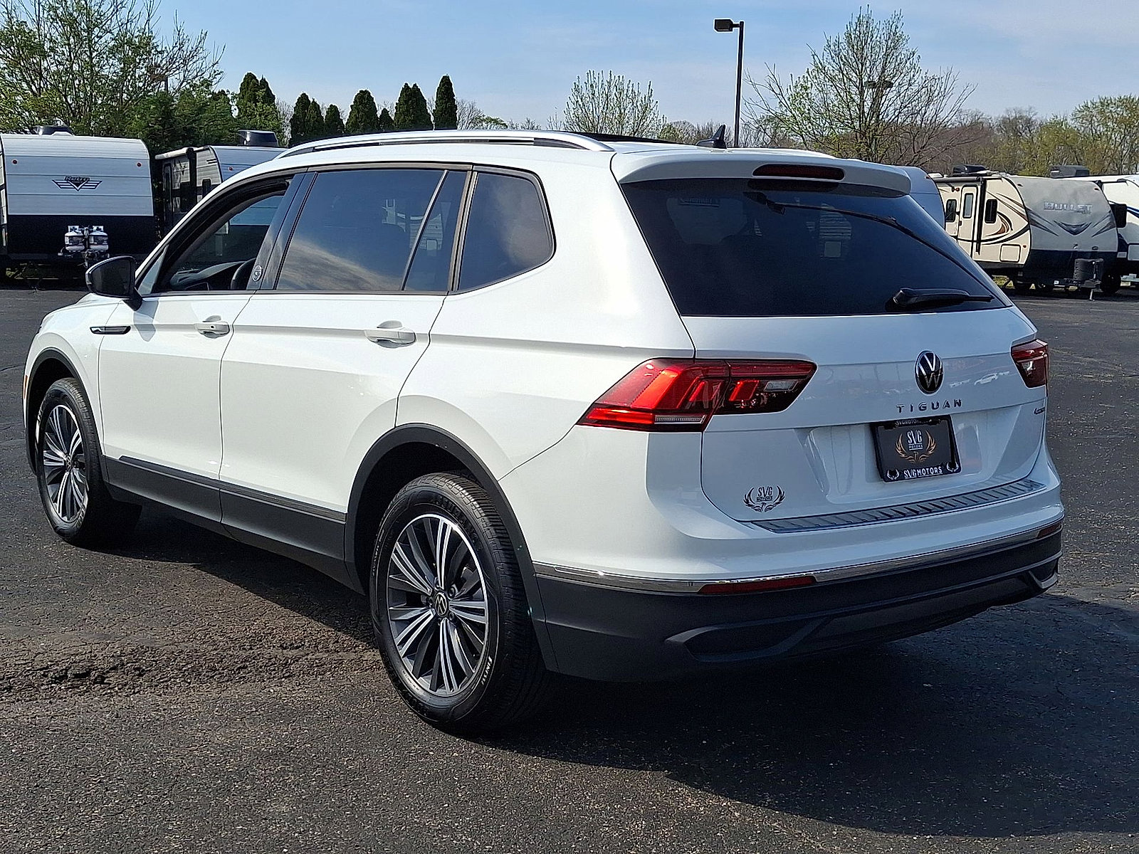 Used 2024 Volkswagen Tiguan Wolfsburg Edition w/ Panoramic Sunroof Package AWD/4WD image 22