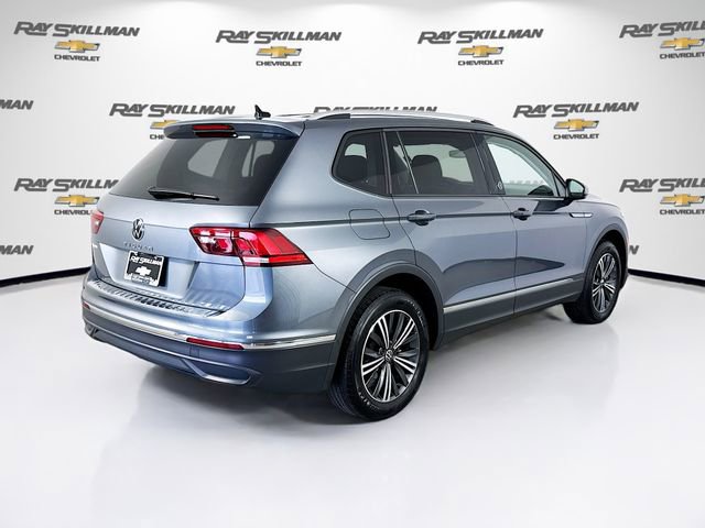 Used 2024 Volkswagen Tiguan Wolfsburg Edition image 7
