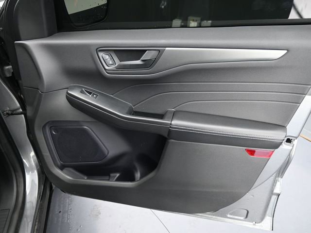 Used 2024 Ford Escape Active image 24