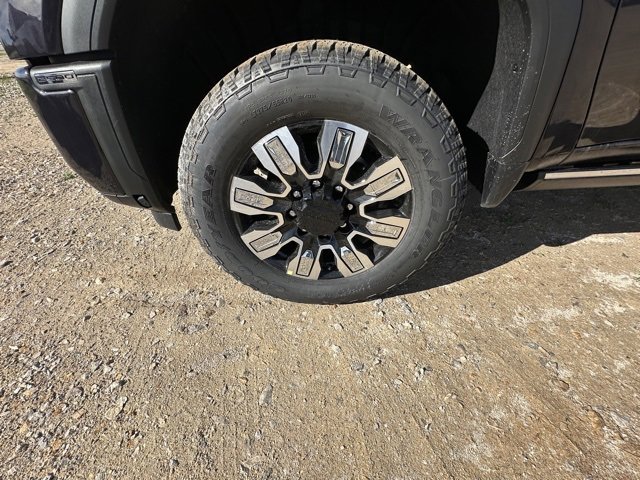 New 2026 GMC Sierra 2500 Denali w/ Denali Reserve Package image 11