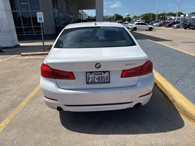 Used 2020 BMW 530i w/ Premium Package RWD image 7