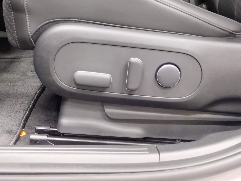 New 2025 Hyundai Ioniq 5 XRT image 25